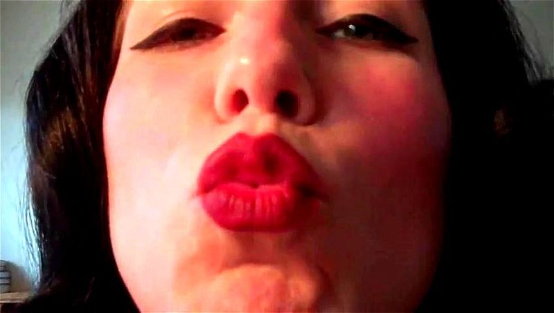 Kissy Kissy Kissy Kissy