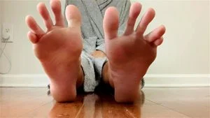 Toes Spreading thumbnail