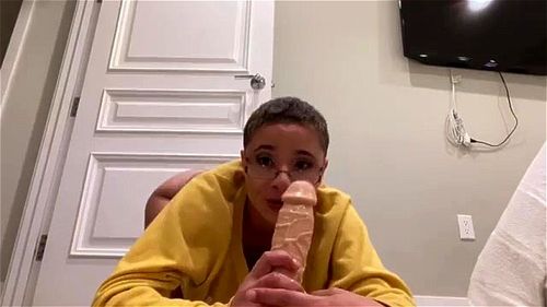 Solo Babe Masturbation: Cowgirl, Thick & Pussy Rubbing Porn - SpankBang