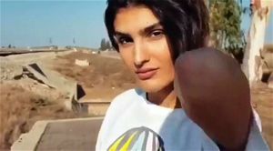 Watch from 0:00:58