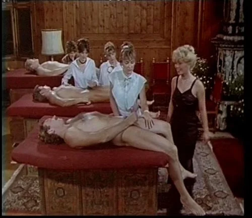 Das Lustschloss der Josefine Mutzenbacher ft. Astrid Koehler, Desirée Bernardy & Stacey Donovan: Blowjob, Pornhub & Vintage Porn