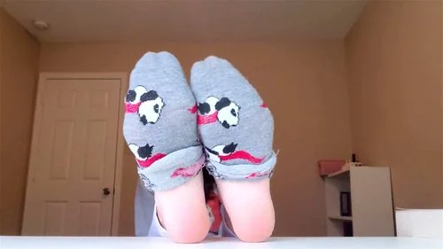 socks to feet