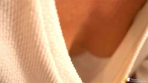 Watch from 0:05:28