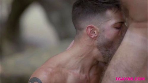 Muscled men Casey Everett and Lance Charger banging assholes outdoor