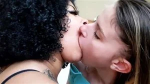 #Brazil Fetish: Kissing  thumbnail