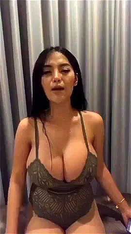 THAI TITS