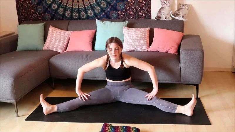 camel toe yoga asmr