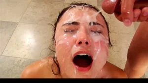 CUM Eating and Blowbangs thumbnail