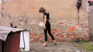 Watch from 0:01:35