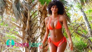 1 - Bikini (nn) thumbnail