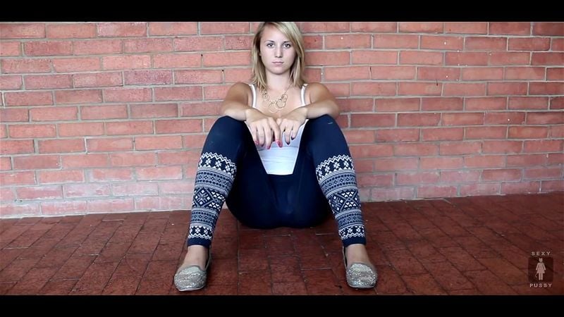 ☚ Cute Girl in leggings #2