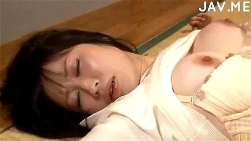 泥酔している間に犯す！: Japanese, Fetish & Deep Throat Porn - SpankBang