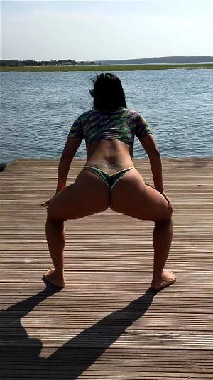 Brazilian Twerk thumbnail