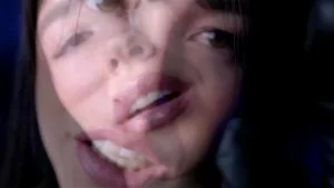 tongue/lips thumbnail