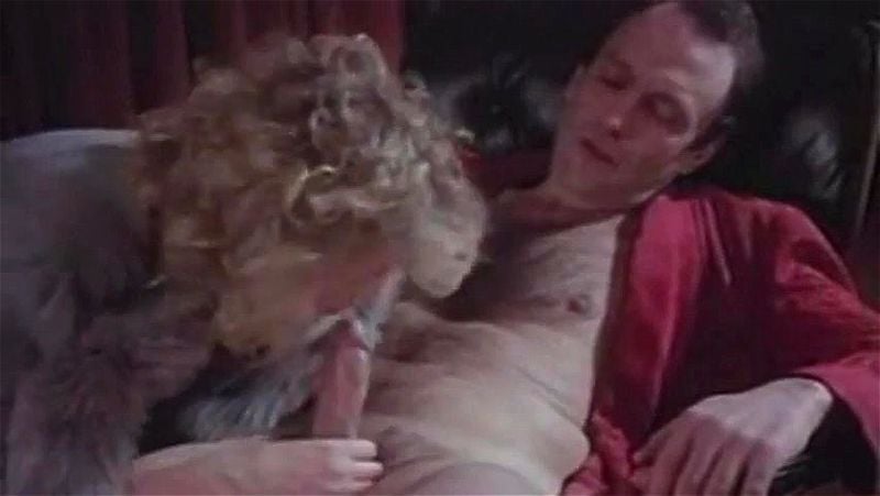 Woman Blows Her Boss Woman Blows Her Boss