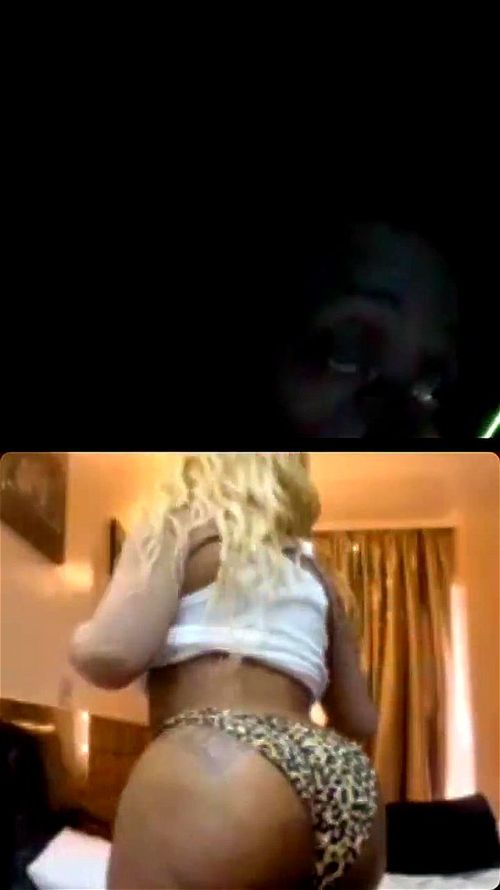 Hot babes teasing on cam: Amateur, Big Boobs & Ebony Porn - SpankBang