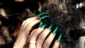 LN-Lora_Long_Nails thumbnail