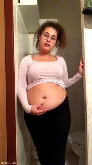 Belly thumbnail