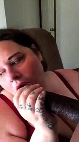 Bbw up to blowjob dl