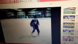 Watch from 0:01:11