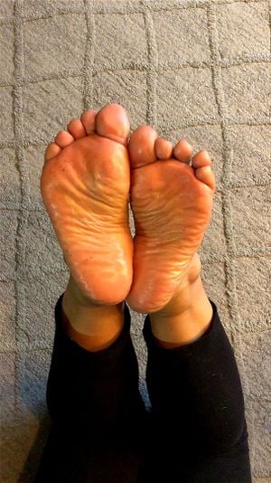 BBW Feet thumbnail