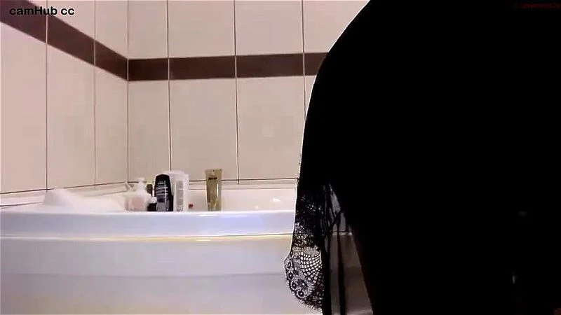 Lonelyst4r taking bath Lonelyst4r taking bath