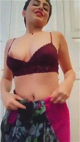 Watch Indian striptease - Indian, Striptease, Amateur Porn - SpankBang