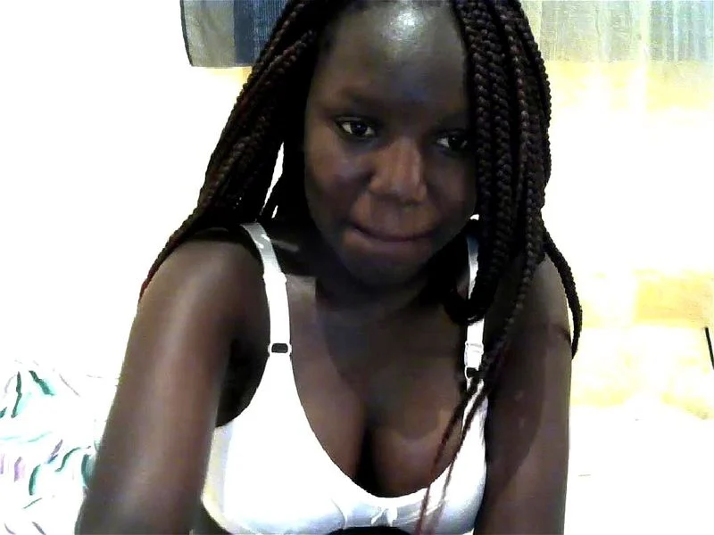 Black Chick Nice Tits Solo Black Chick Nice Tits Solo