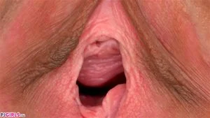 Pussy gape thumbnail