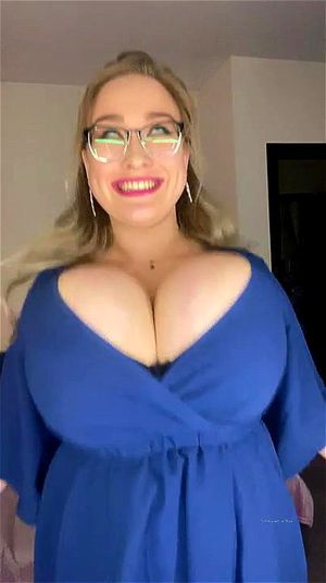 Watch Bouncing tits - Blonde, Blonde Big Tits, Amateur Porn - SpankBang