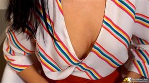 downblouse thumbnail