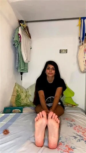 Feet thumbnail