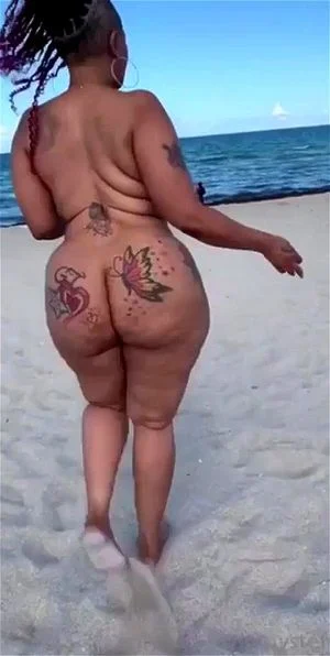 Beach Ebony Naked - Watch Big booty on the beach - Thick Big Ass, Ebony Phatbooty, Pov Porn -  SpankBang