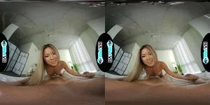 vrporn thumbnail