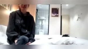 Watch from 0:05:15