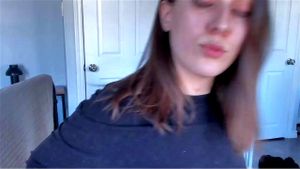 Hot sexy babe tease on cam