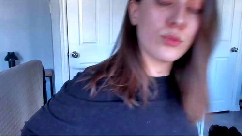 Hot sexy babe tease on cam