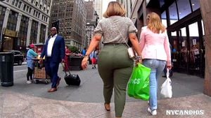 fat candid ass thumbnail