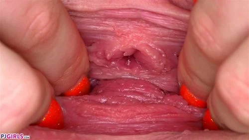 Close Up & Masturbating Girls thumbnail