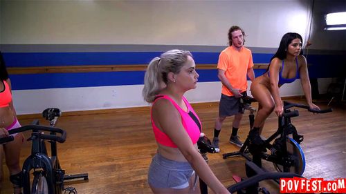 behind the scene ft. Rose Monroe & Monica Asis: Big Ass, Fansly & Latina Porn - SpankBang