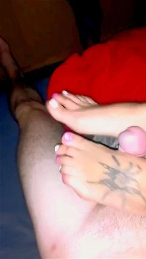 Sexy footjobs from wifey