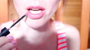 asmr lipgloss