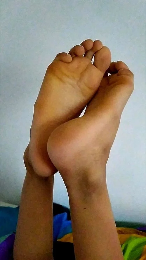 latina, foot tease, fetish, foot show
