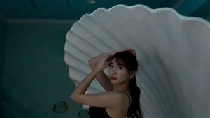Watch from 0:03:05