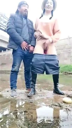 Cina - sii gentile con le persone più grandi