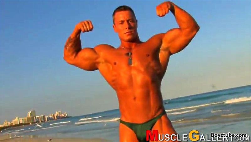 Sexy Bodybuilder Man 103