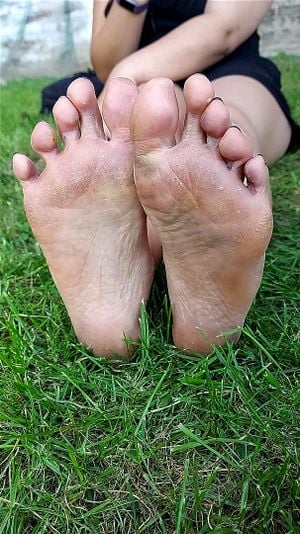 foot cuckie thumbnail