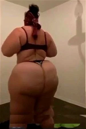 Julie cash big booty  thumbnail