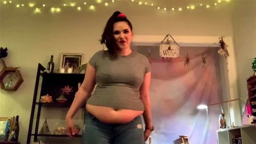 Fat Chick Tight Tits - Watch Tight Clothes - Mature, Big Tits Porn - SpankBang