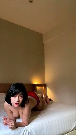Amateur Bedroom Solo - Watch Solo cute girl - Solo, Big Tits, Amateur Porn - SpankBang
